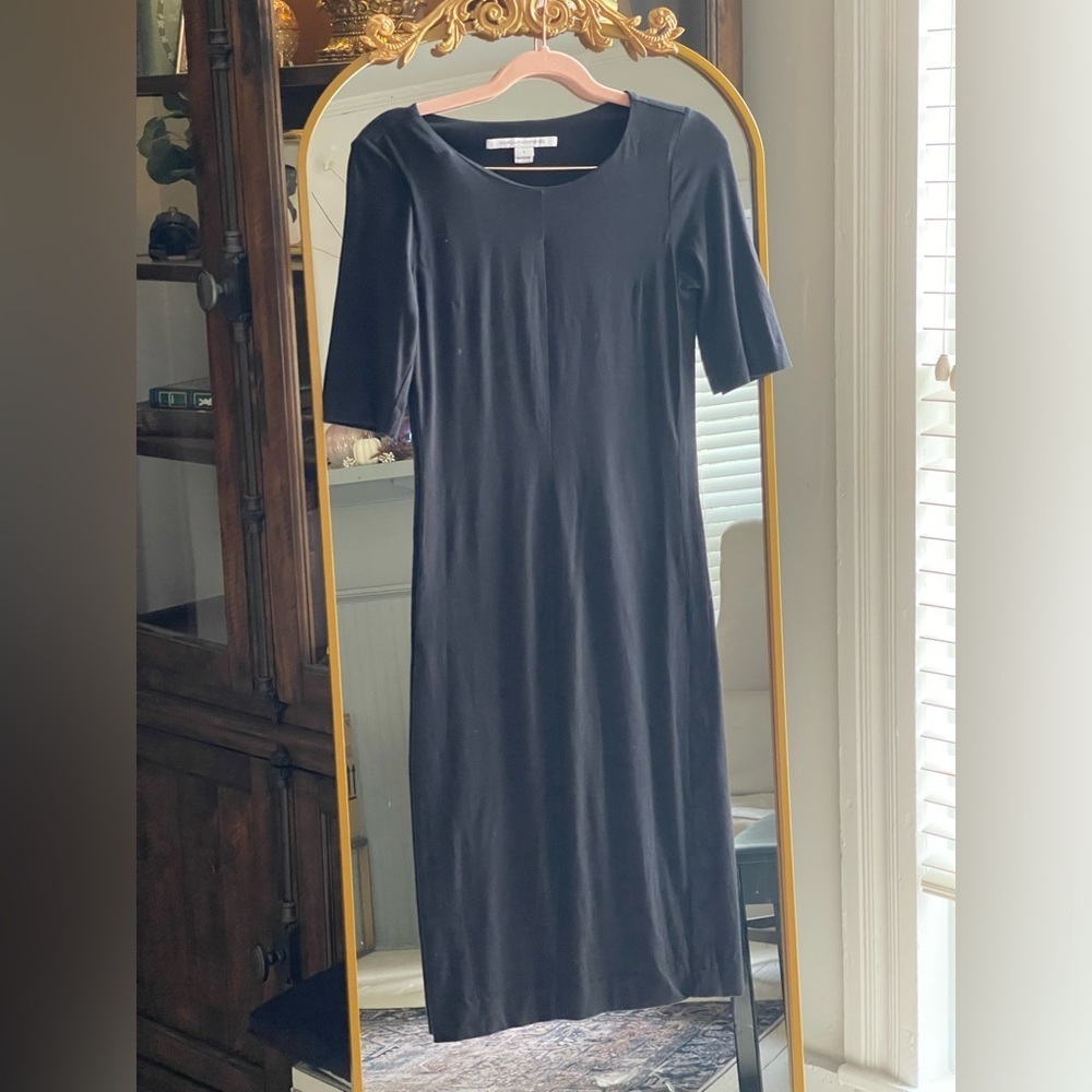 DIANE VON FURSTENBERG on Revolve Raquel Scoop Neck Jersey Dress in Black